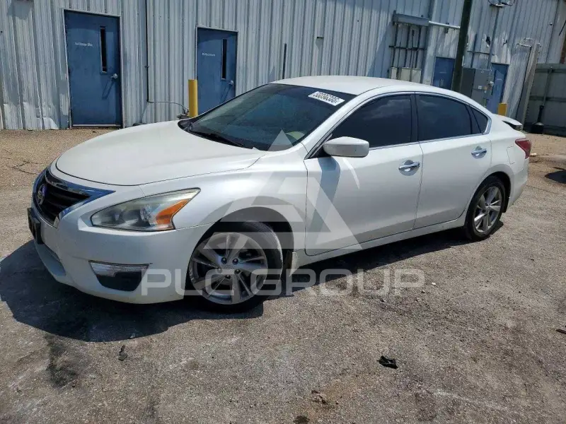 2013 Nissan ALTIMA photo