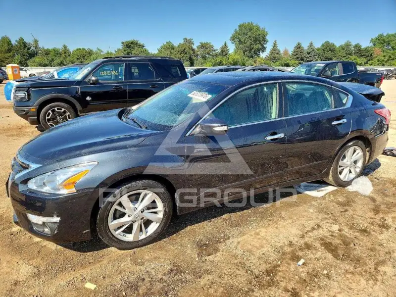 2013 Nissan ALTIMA фото