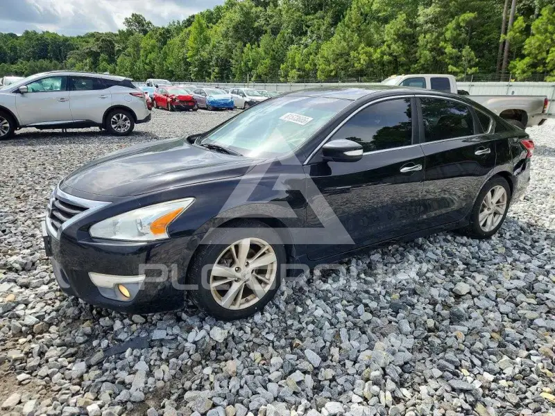 2013 Nissan ALTIMA photo