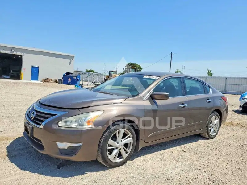 2013 Nissan ALTIMA фото