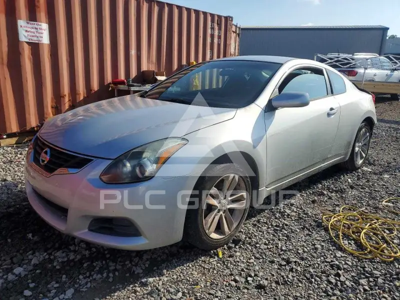 2013 Nissan ALTIMA фото