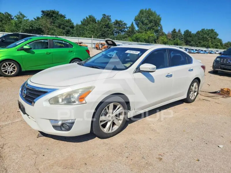 2013 Nissan ALTIMA фото