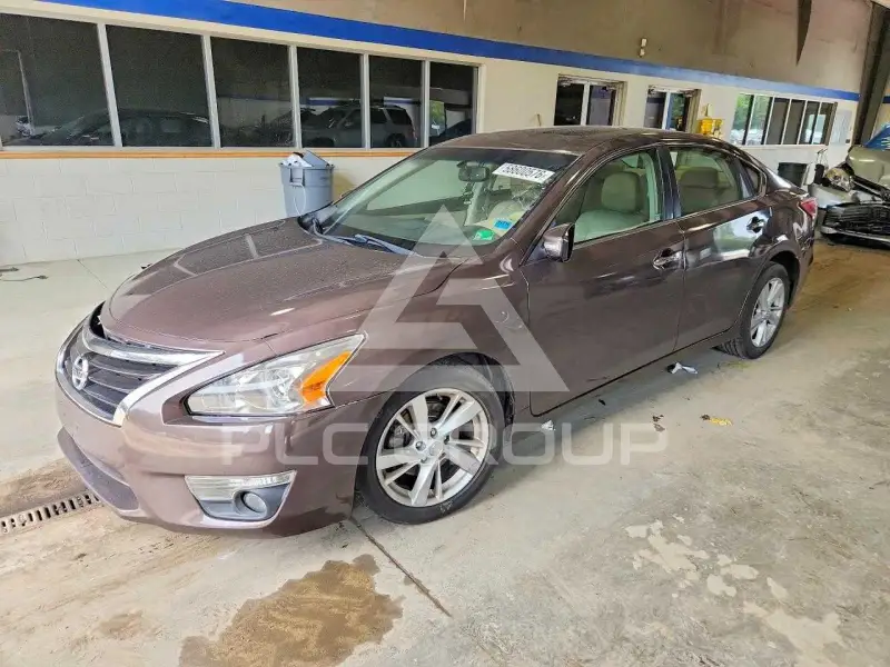 2013 Nissan ALTIMA photo