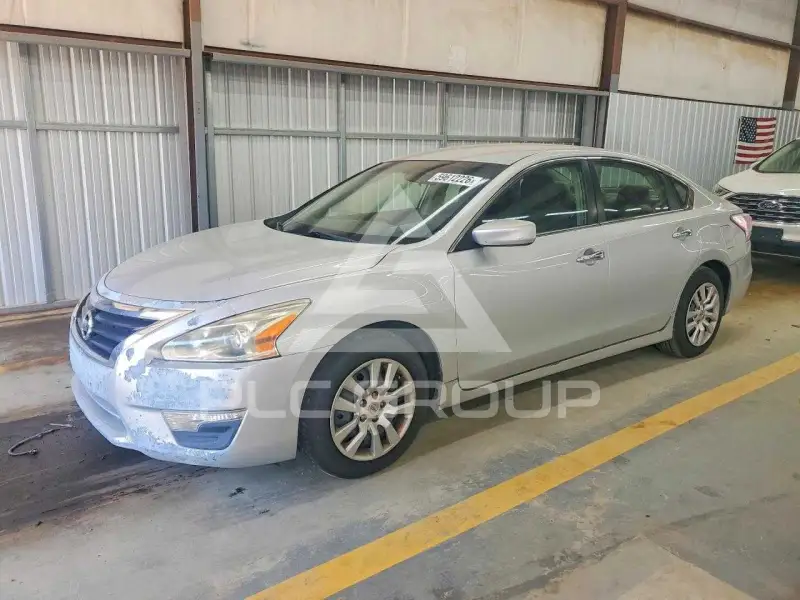 2013 Nissan ALTIMA фото