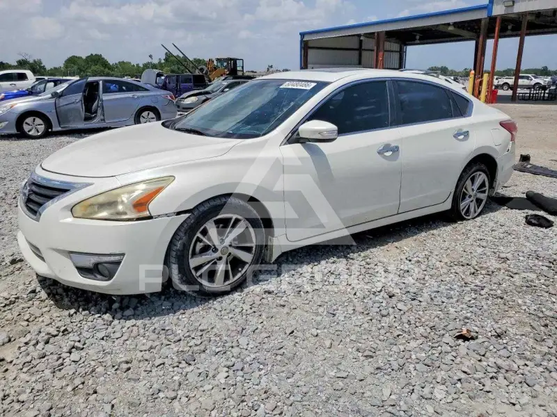 2013 Nissan ALTIMA фото