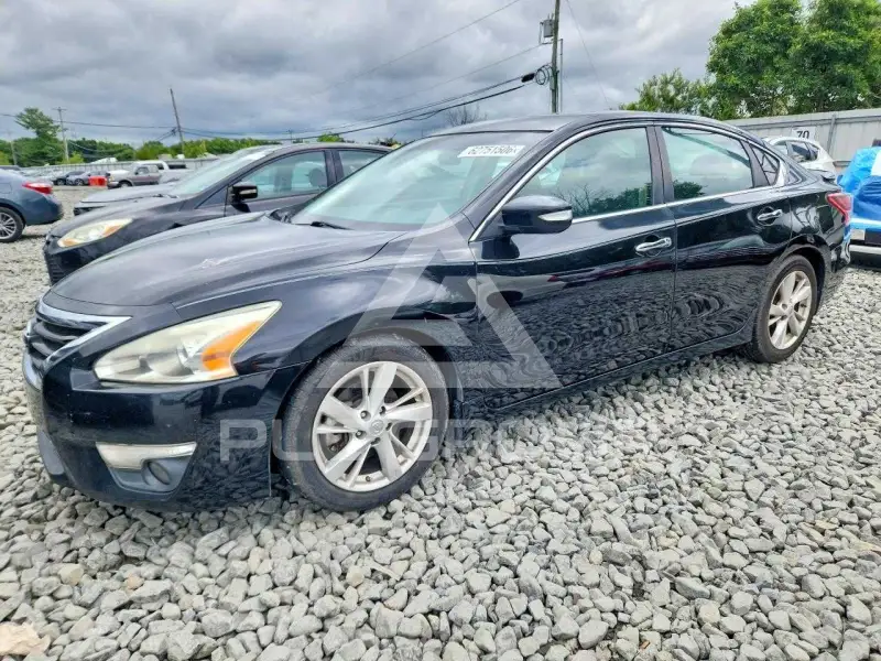 2013 Nissan ALTIMA photo