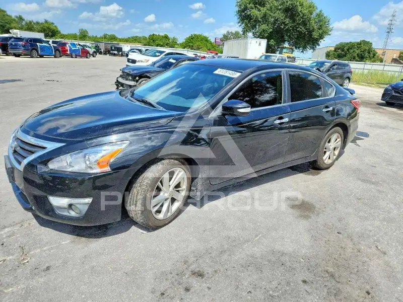 2013 Nissan ALTIMA фото