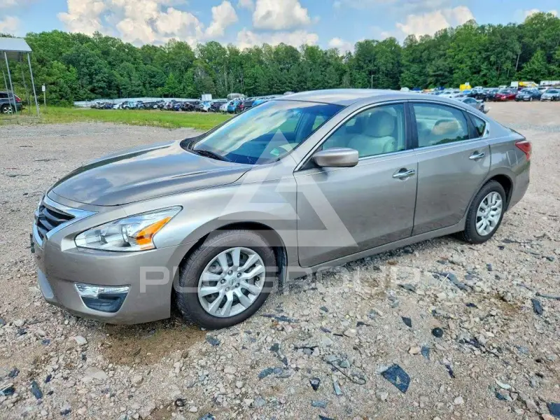 2013 Nissan ALTIMA photo