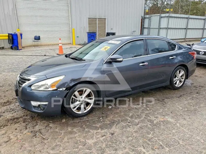 2013 Nissan ALTIMA фото
