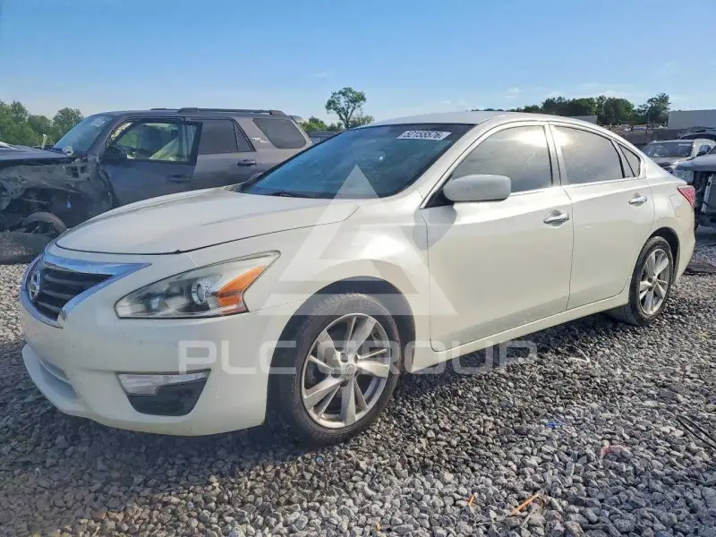 2013 Nissan ALTIMA фото