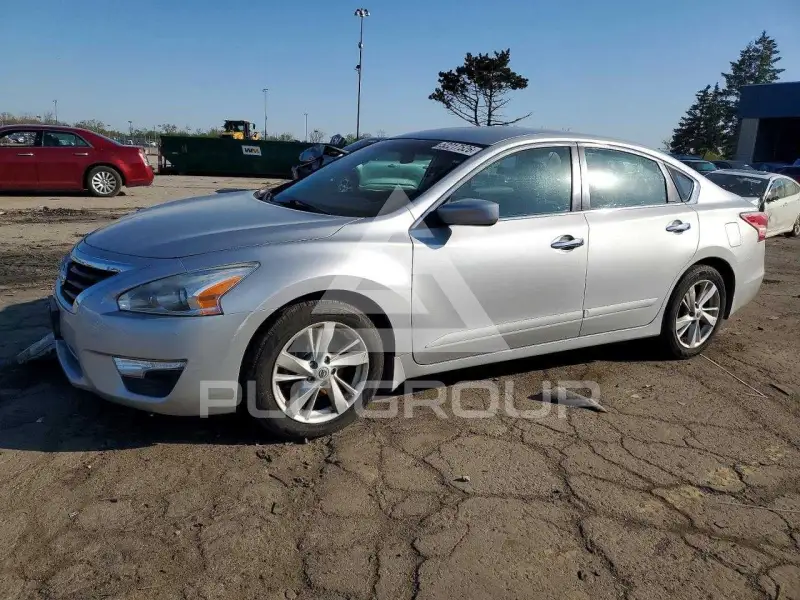 2013 Nissan ALTIMA фото