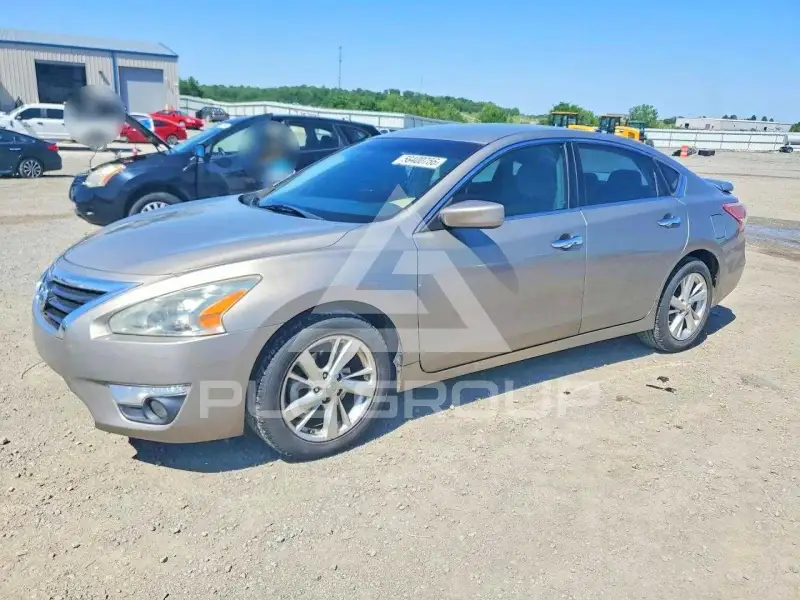 2013 Nissan ALTIMA фото