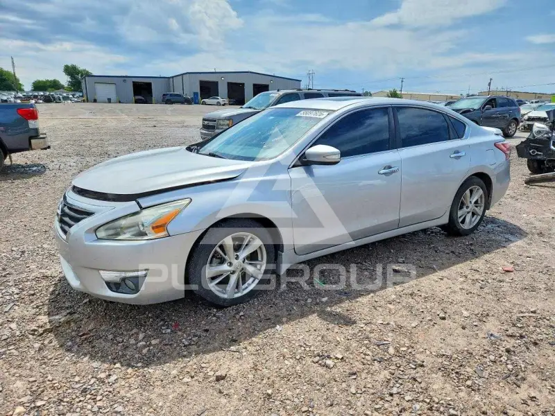 2013 Nissan ALTIMA photo