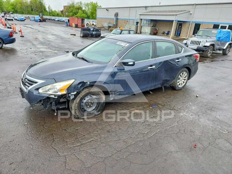 2013 Nissan ALTIMA фото