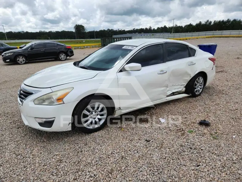 2013 Nissan ALTIMA фото
