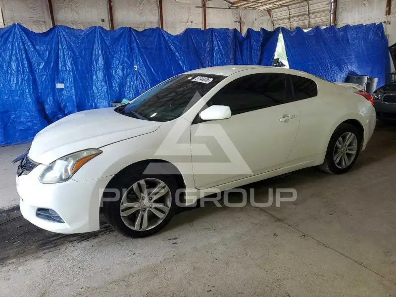 2013 Nissan ALTIMA photo
