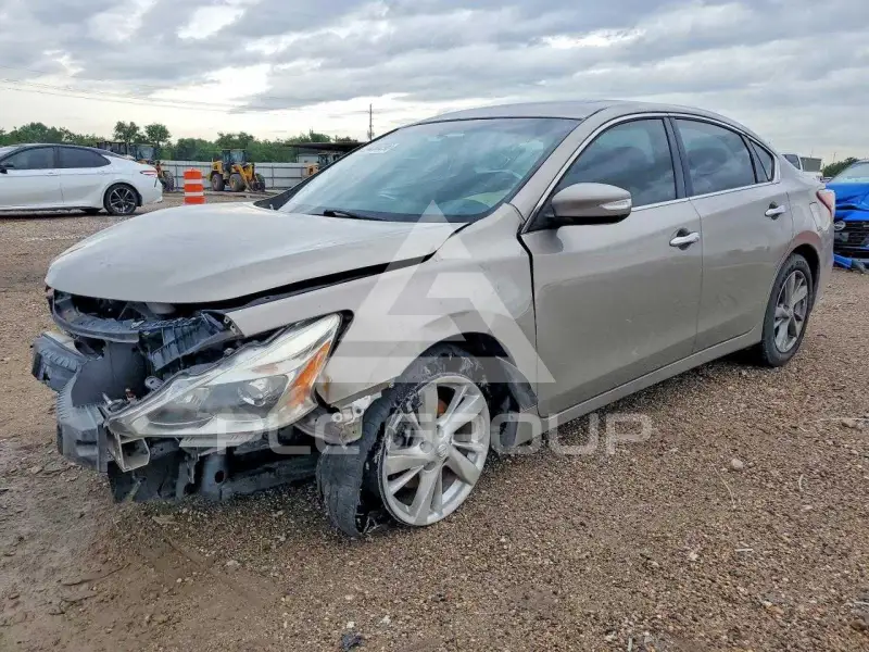 2013 Nissan ALTIMA photo