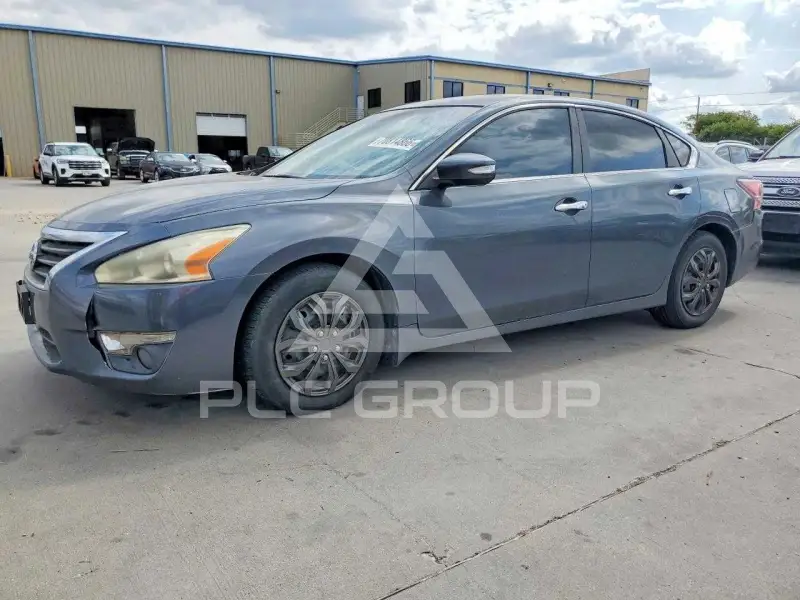 2013 Nissan ALTIMA фото