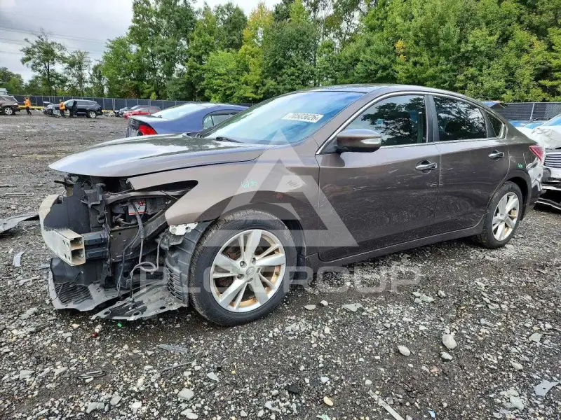 2013 Nissan ALTIMA photo