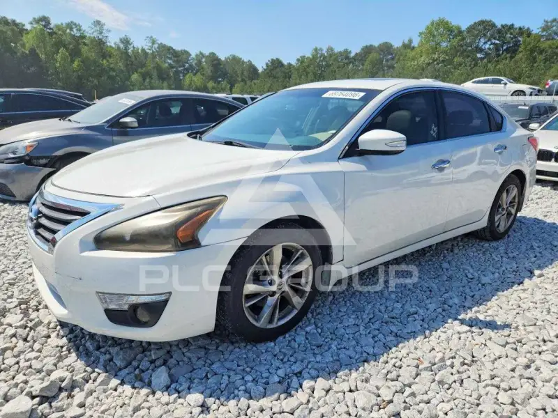2013 Nissan ALTIMA фото