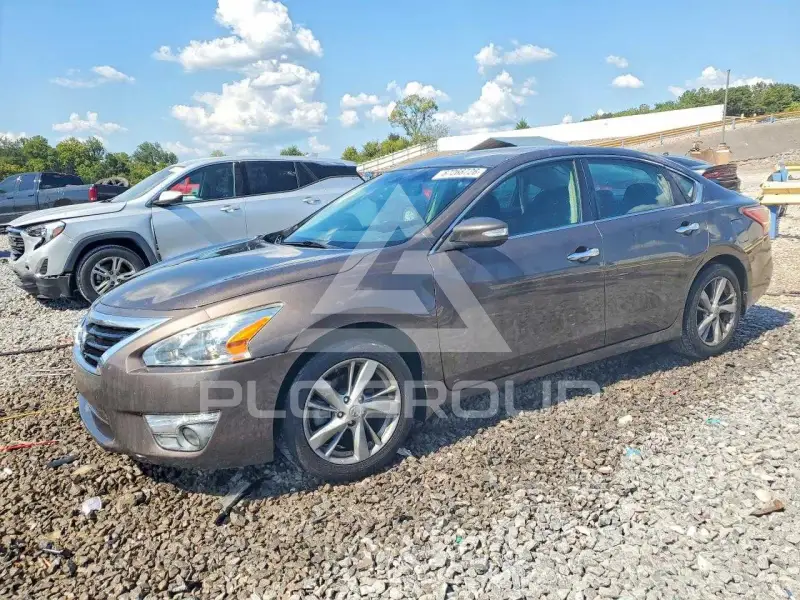 2013 Nissan ALTIMA фото
