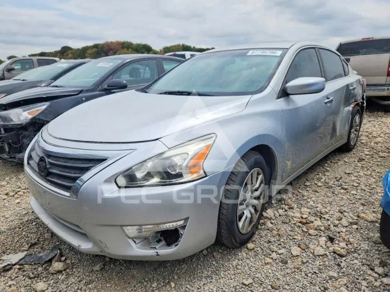 2013 Nissan ALTIMA фото