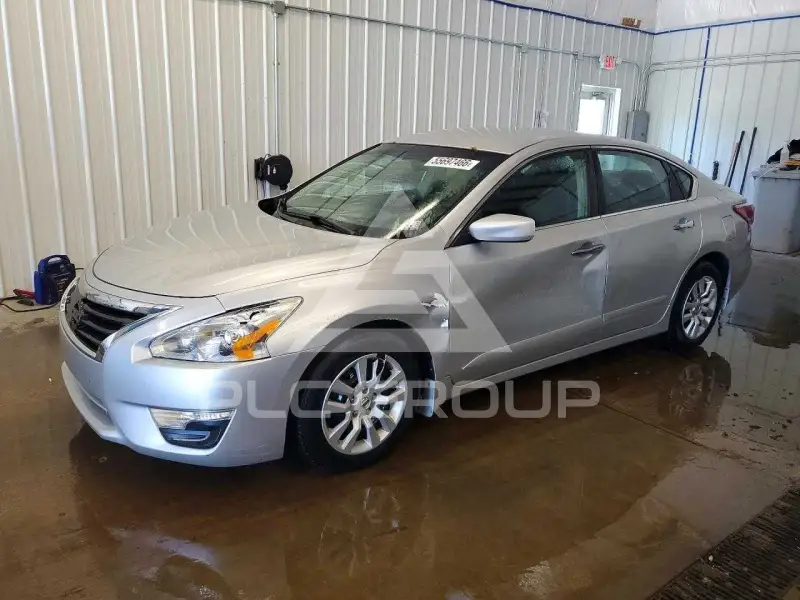2013 Nissan ALTIMA фото