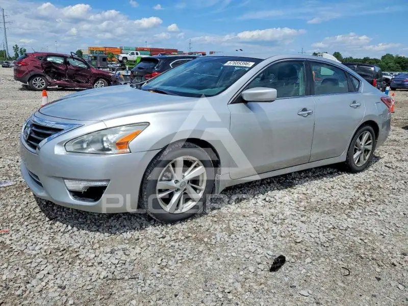 2013 Nissan ALTIMA фото