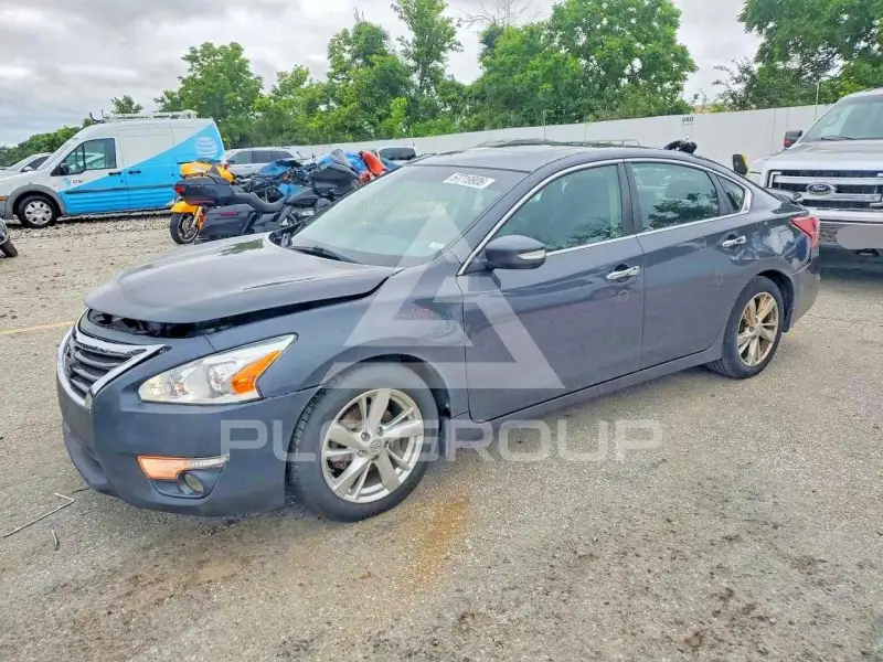 2013 Nissan ALTIMA фото