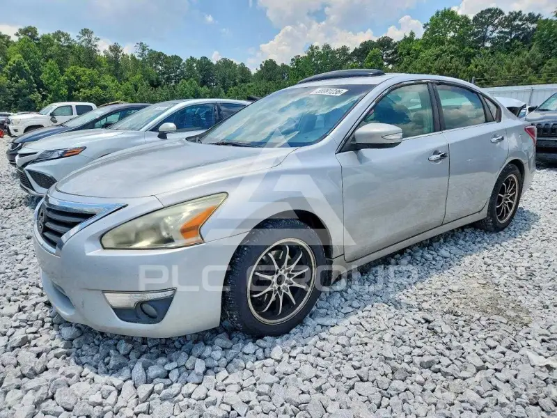 2013 Nissan ALTIMA photo