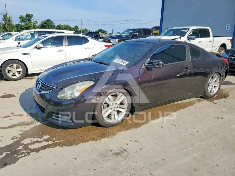 2013 Nissan ALTIMA фото