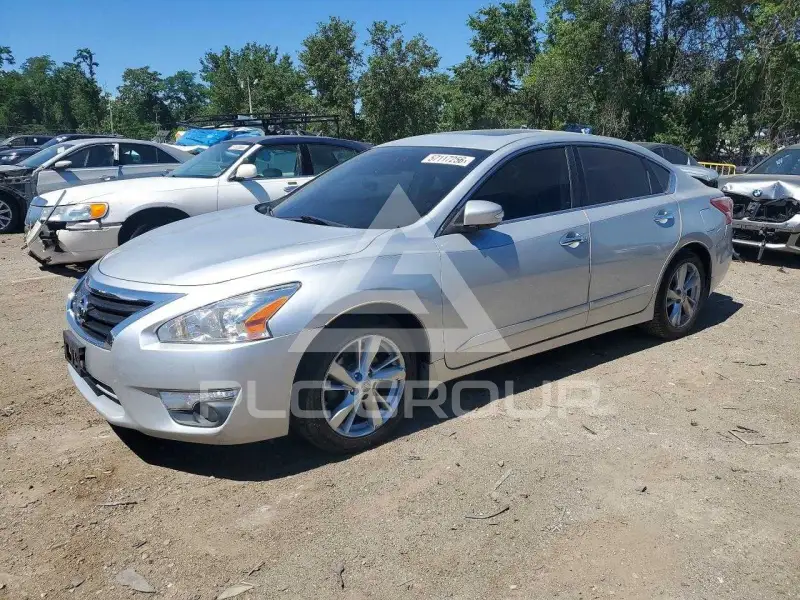 2013 Nissan ALTIMA photo