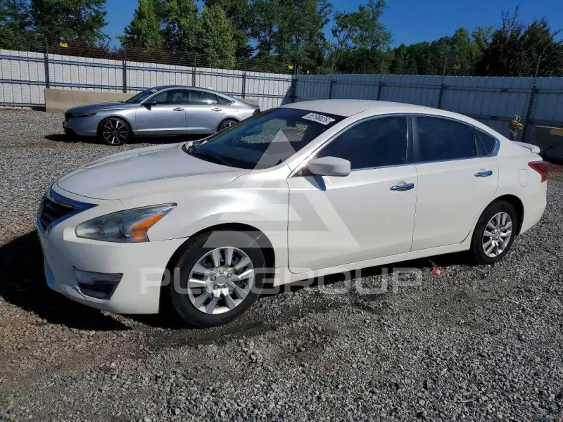 2013 Nissan ALTIMA фото
