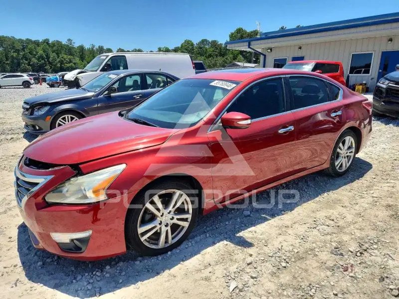 2013 Nissan ALTIMA photo