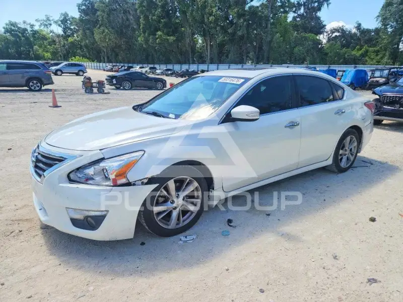 2013 Nissan ALTIMA photo