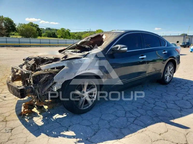 2013 Nissan ALTIMA photo
