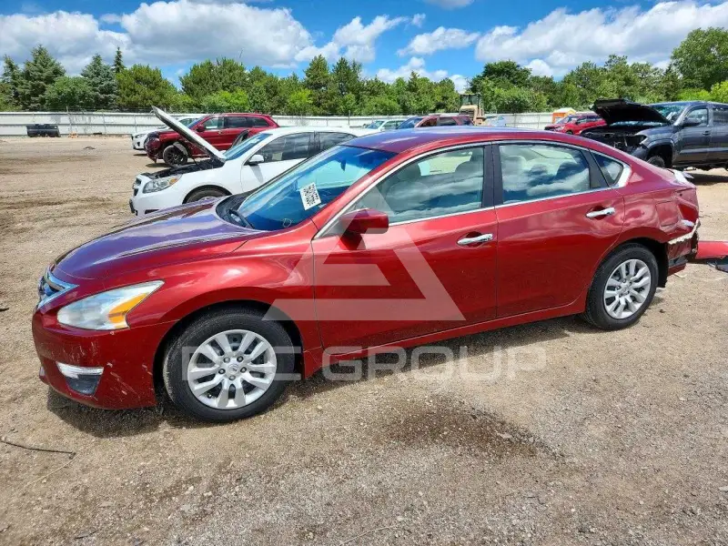 2013 Nissan ALTIMA photo