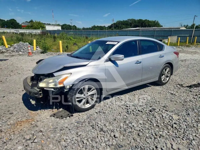 2013 Nissan ALTIMA фото
