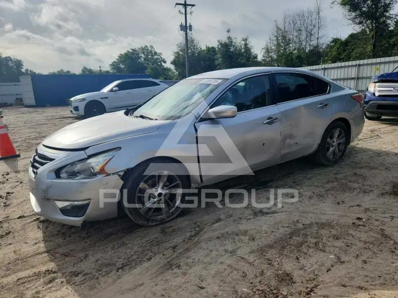 2013 Nissan ALTIMA photo