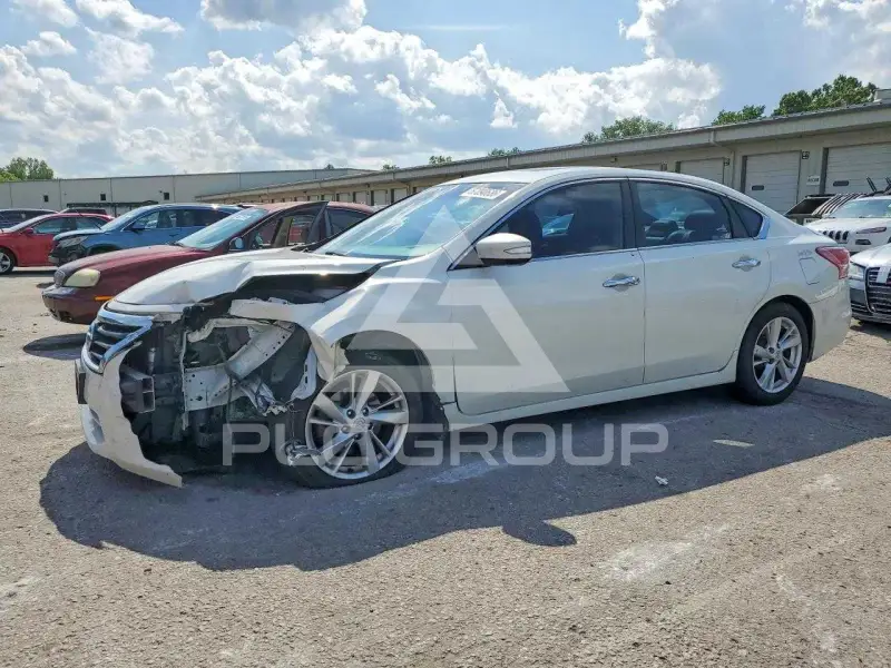 2013 Nissan ALTIMA photo