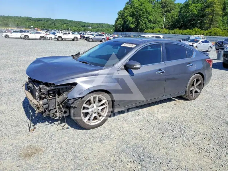 2013 Nissan ALTIMA photo