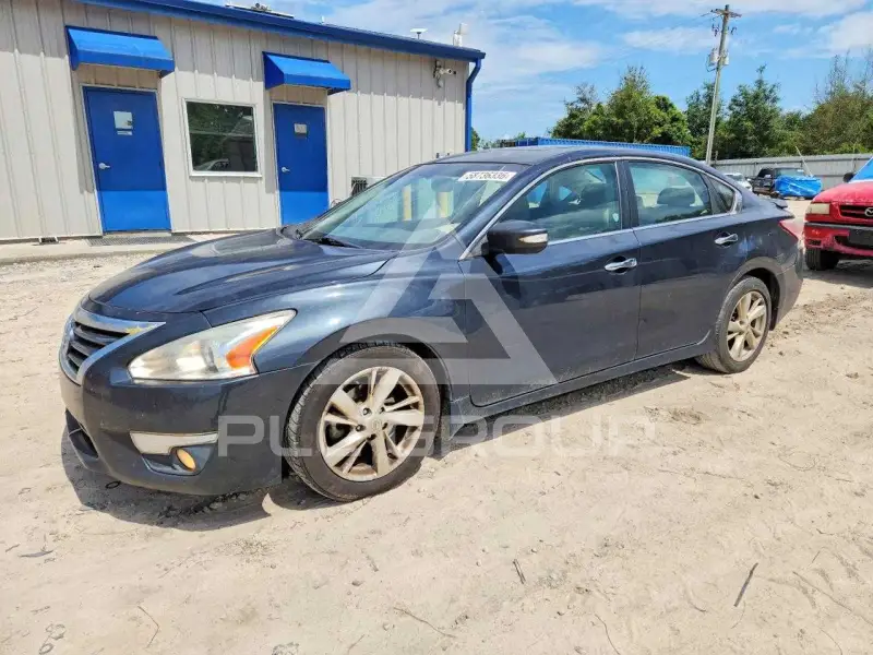 2013 Nissan ALTIMA photo