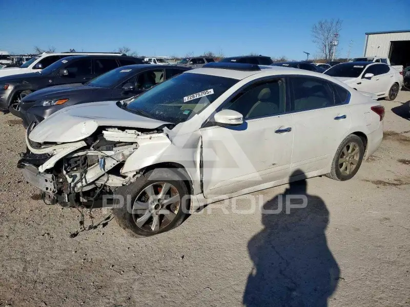 2013 Nissan ALTIMA photo