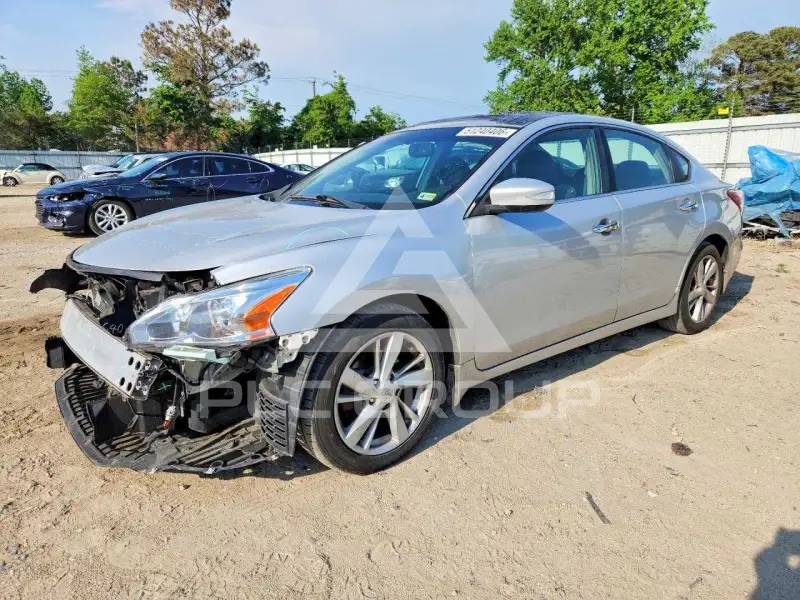 2013 Nissan ALTIMA фото
