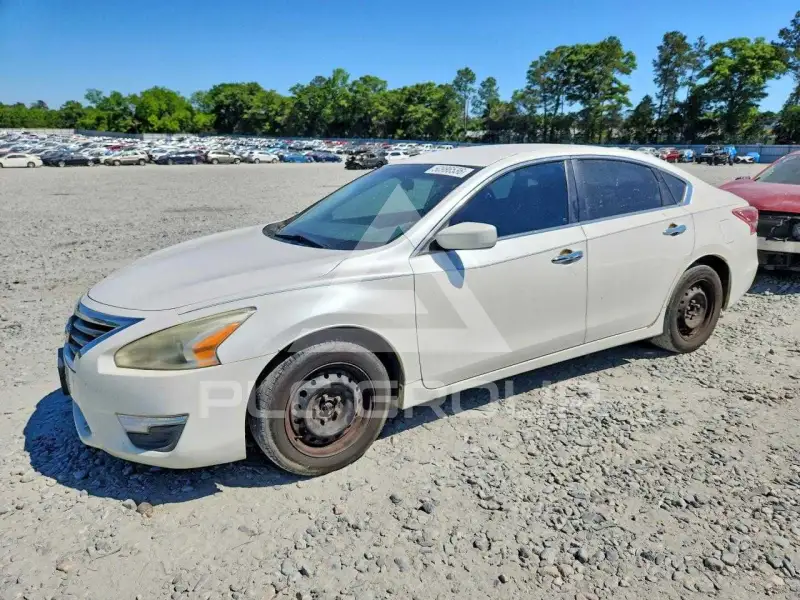 2013 Nissan ALTIMA фото