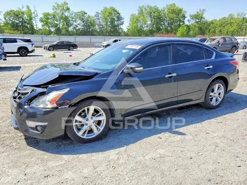 2013 Nissan ALTIMA фото