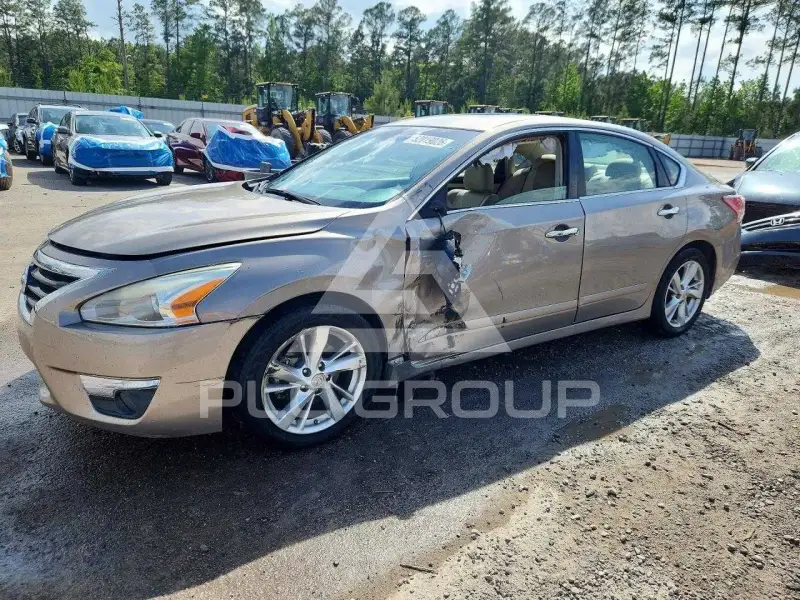 2013 Nissan ALTIMA фото