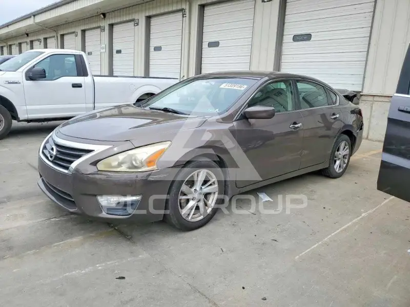 2013 Nissan ALTIMA фото