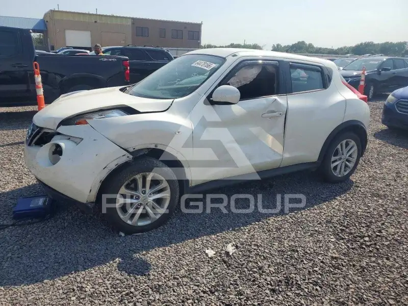2013 Nissan Juke фото