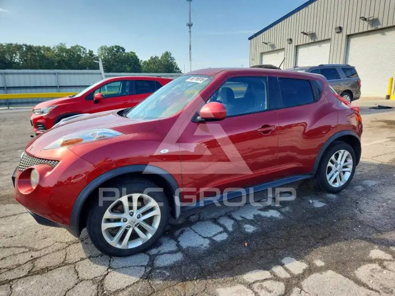 2013 Nissan Juke photo